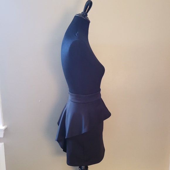 Black Peplum Mini Skirt - Picture 2 of 3